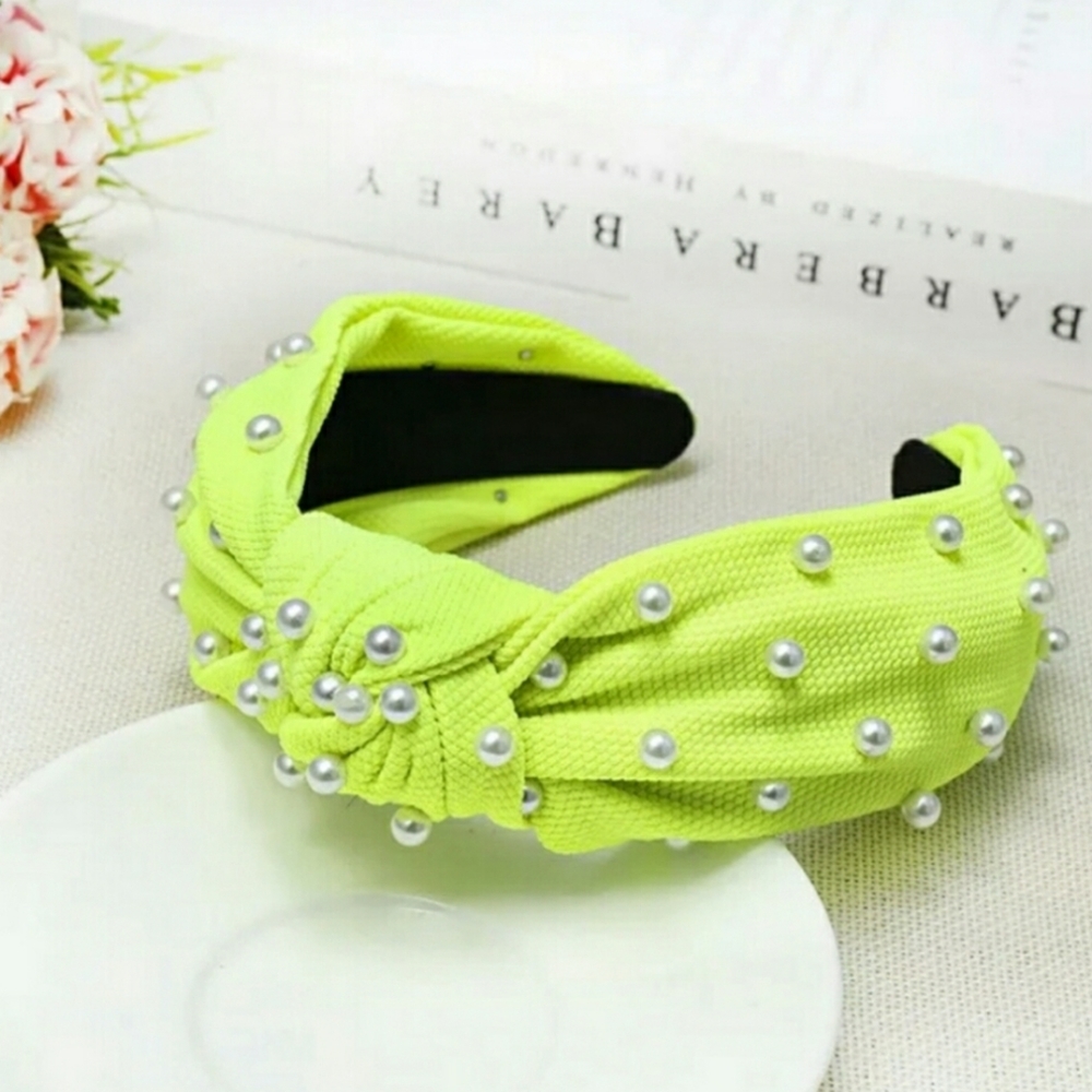 ⭐Last One ⭐Green neon turban headband NWT